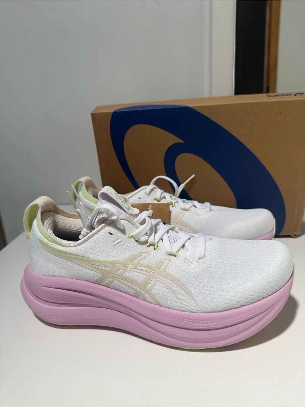 ASICS Women's White Running Sneakers with Pink Midsole GEL NIMBUS 28